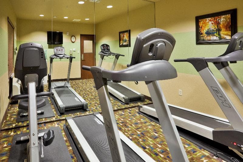 Holiday Inn Express Crystal River 2