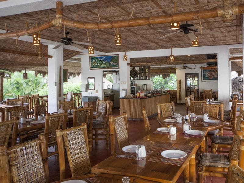Pura Vida Beach & Dive Resort 2