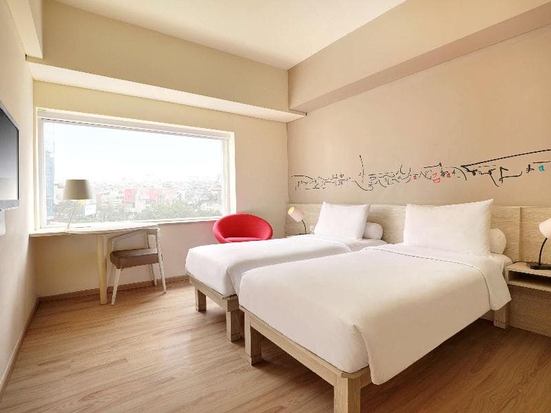 All Seasons Jakarta Gajah Mada photo 1
