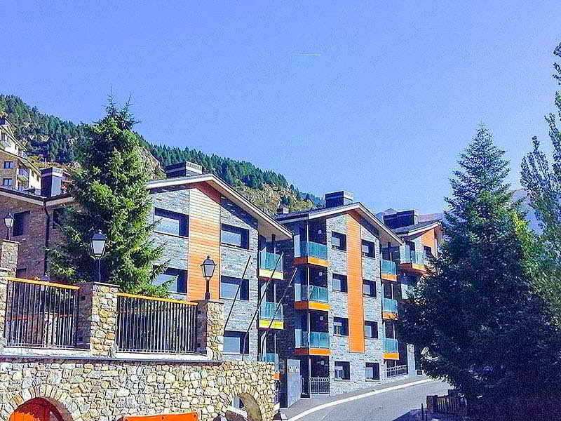 Tarter Mountain Suites main