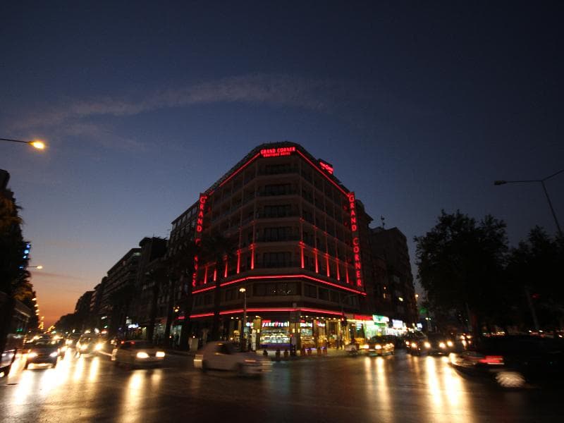 Grand Corner 3