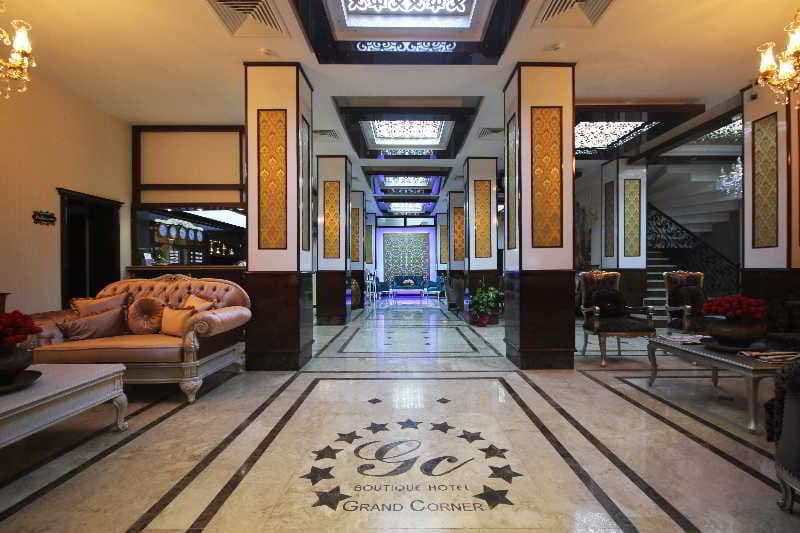 Grand Corner 5