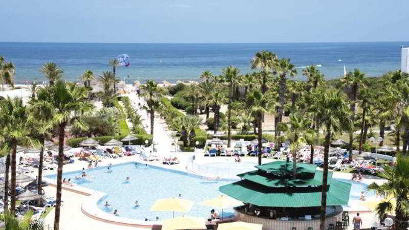 Hotel Tropicana Club & Spa photo 1