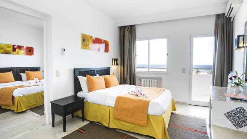Hotel Tropicana Club & Spa 5