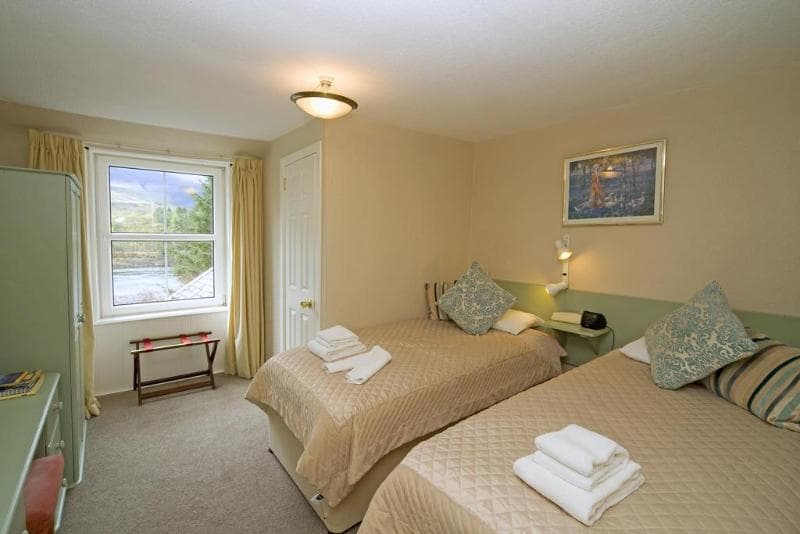 Loch Leven Hotel 5