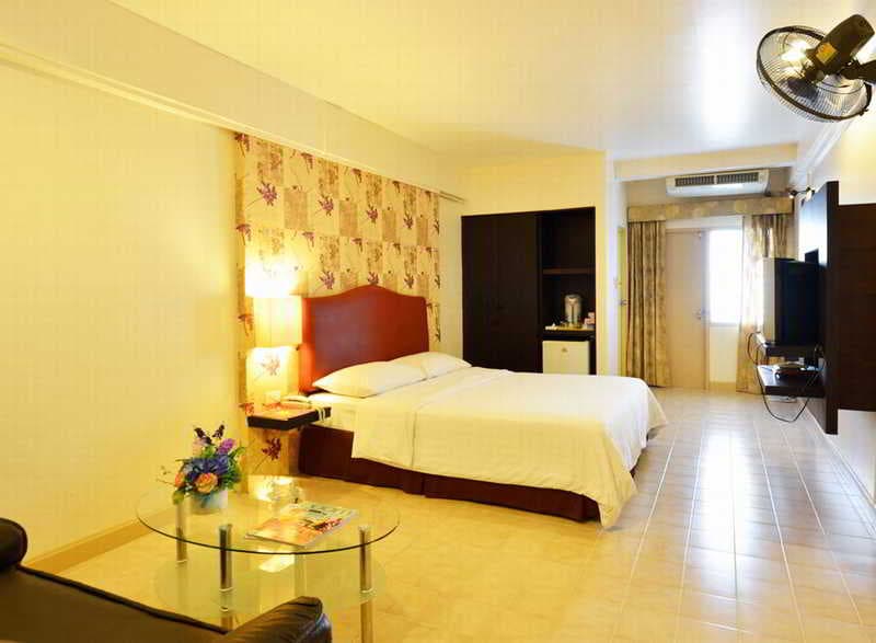 Synsiri 2 Ladprao 98/1 Apartment 4