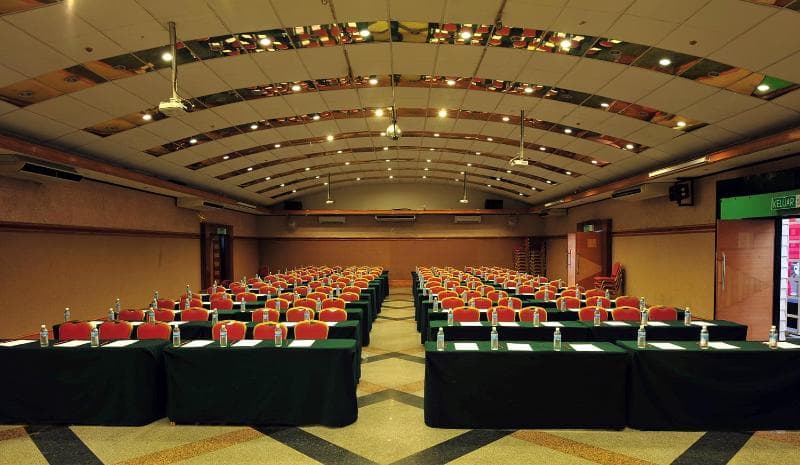 Emas Tawau main