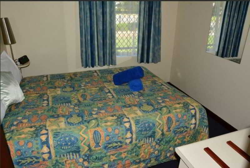 Dolphin Lodge Albany 2