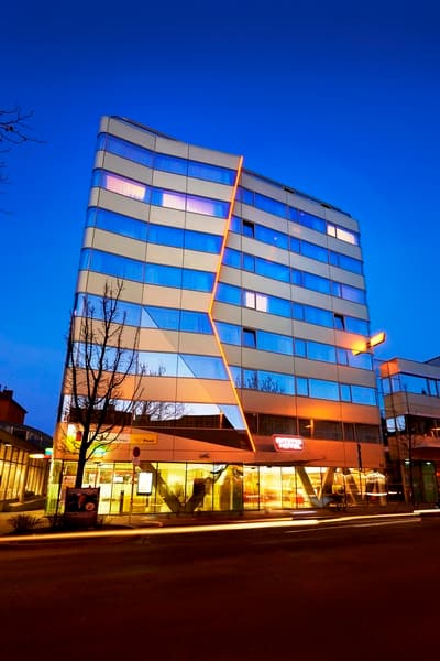 Simm's Hotel 3