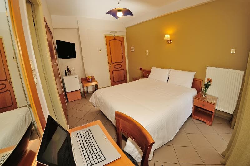 Hotel Morfeas 3