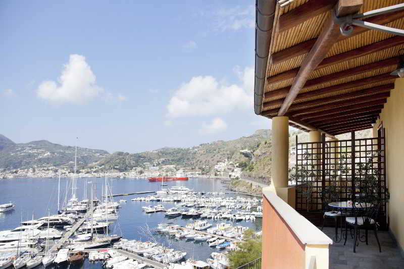 Hotel A'pinnata Lipari photo 1