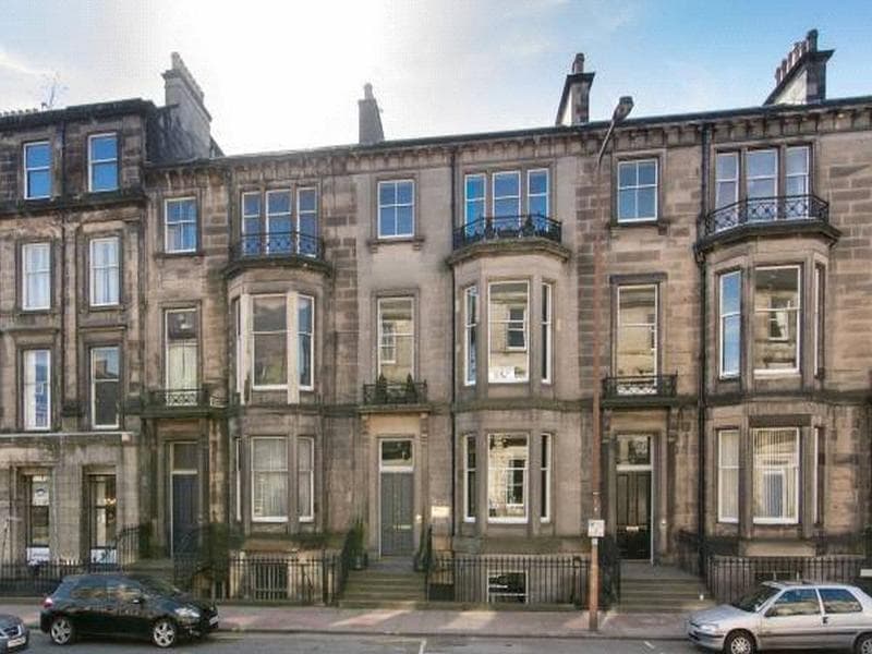 Palmerston Suites 3