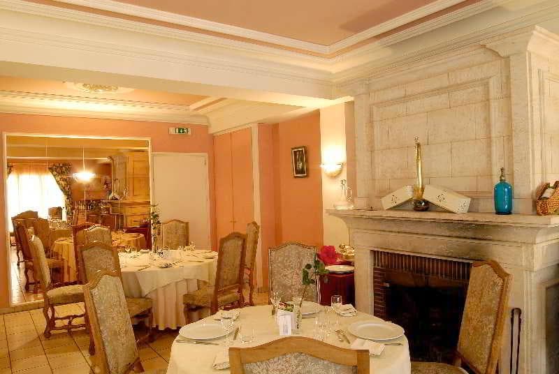 Hotel Aux Maisons 3