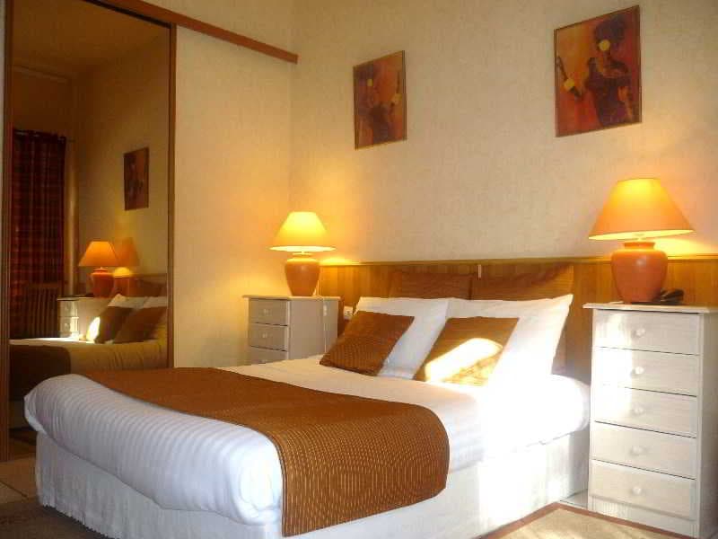 The Originals Boutique, Hotel Clos Sainte Marie, Nevers 3