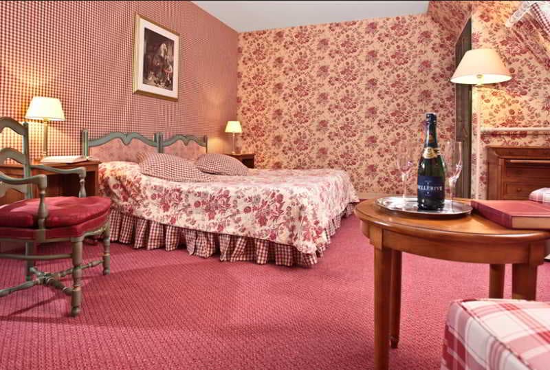 Le Manoir De Bellerive 4