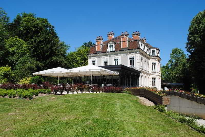 Château De La Dame Blanche main