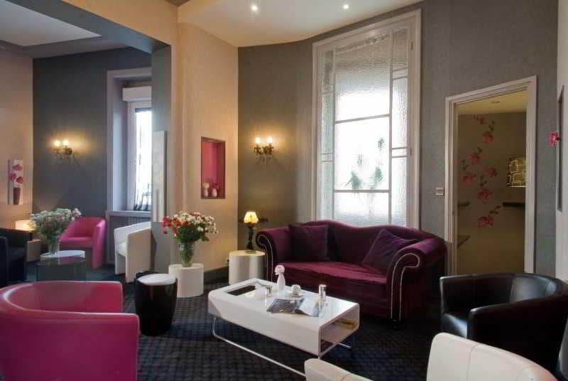 Hotel The Originals De L'univers Montluçon 3