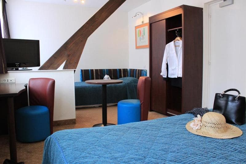 Hotel De La Plage 5