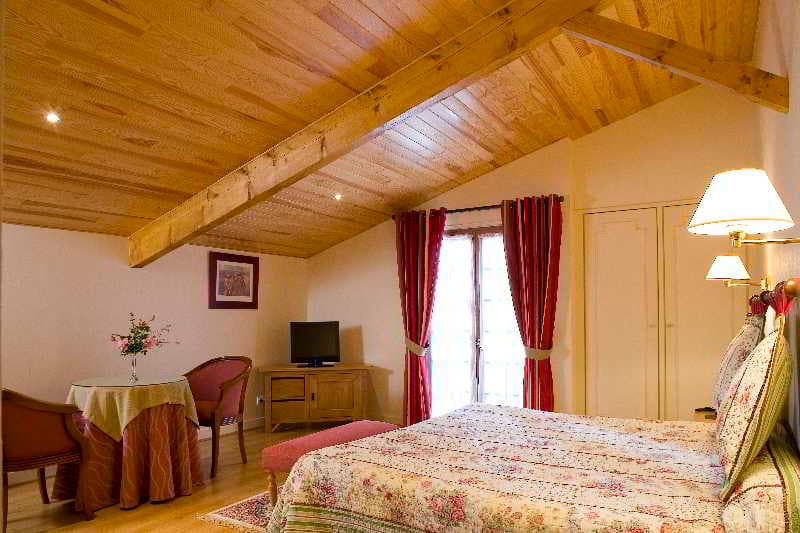 Hotel The Originals Argi Eder 5