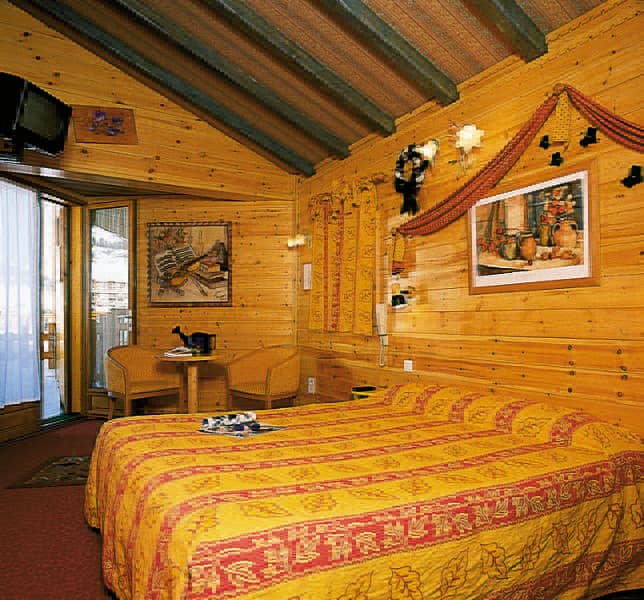 Hotel Du Soleil 3