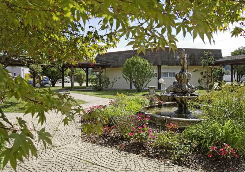 The Originals City, Hotel Charme Et Spa, Montbéliard South 2