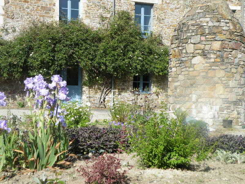 La Ferme Des Mares, The Originals Relais 3