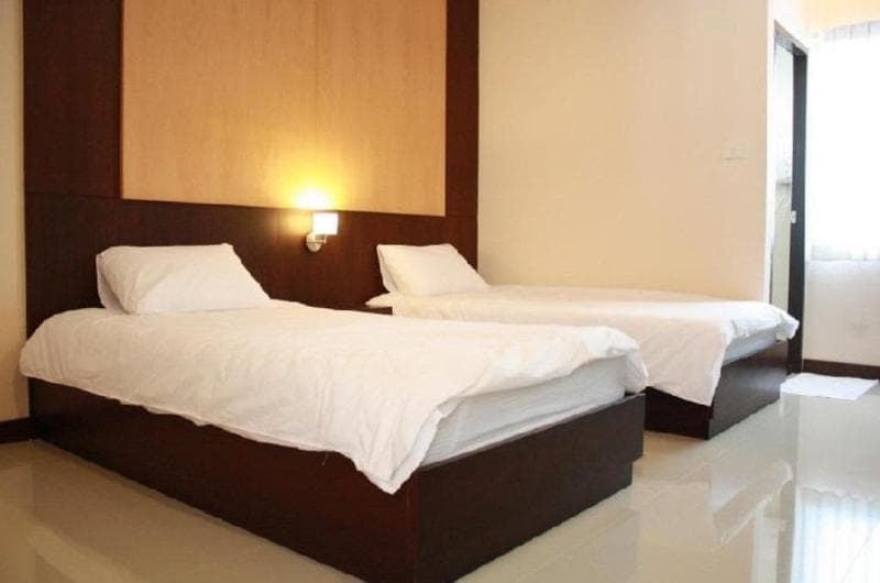 777 Hometel 2