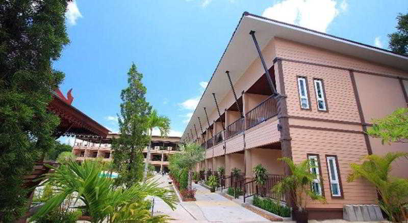 Maleedee Bay Resort main