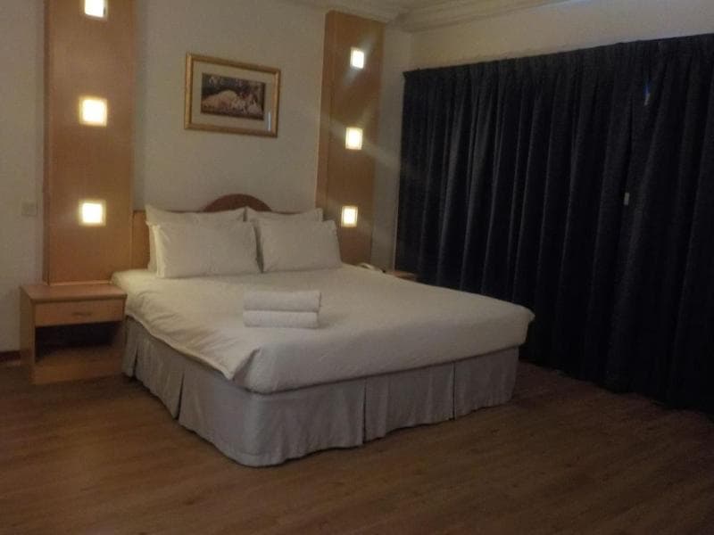 Fair Park Hotel 5
