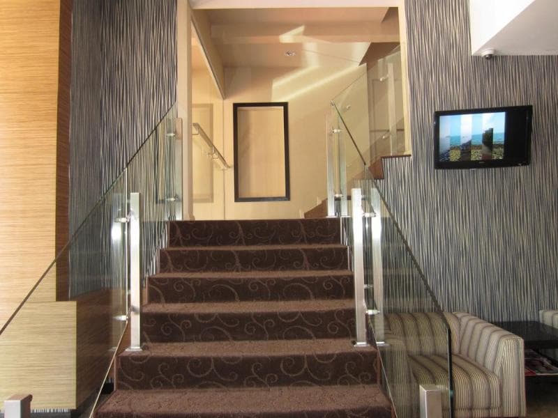 Waterfront Boutique Hotel 4