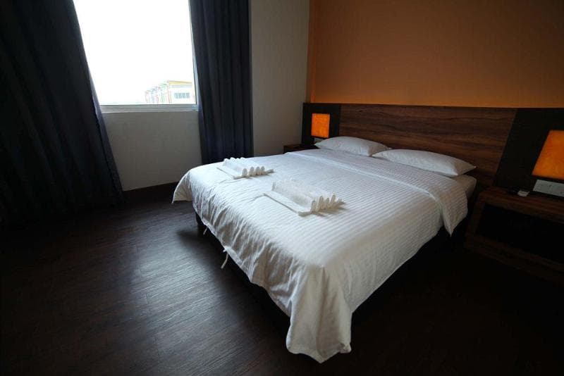 Waterfront Boutique Hotel 5