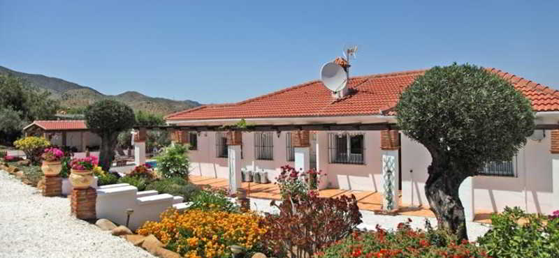 Grand Alora Hotel 3