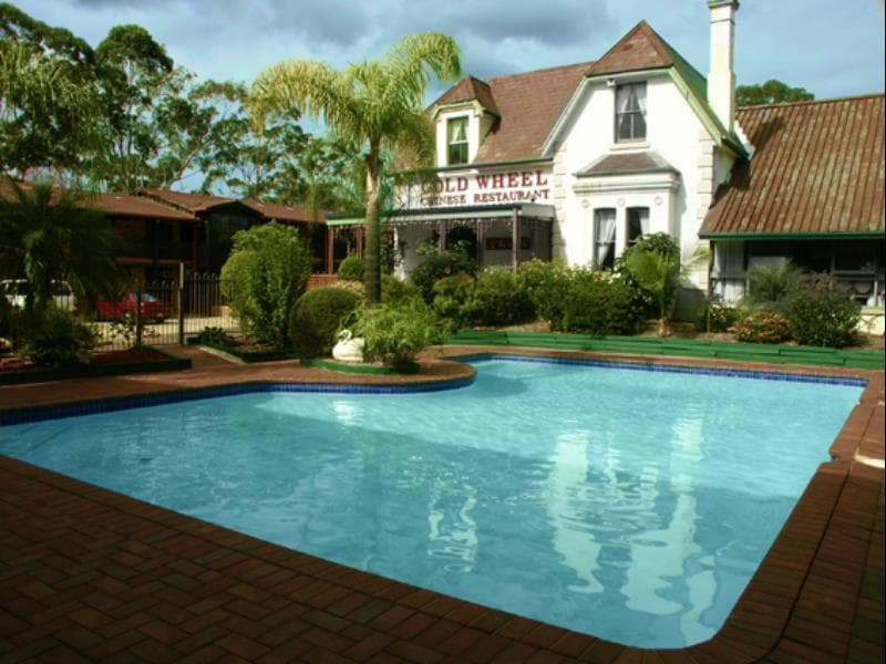 Maclin Lodge photo 1