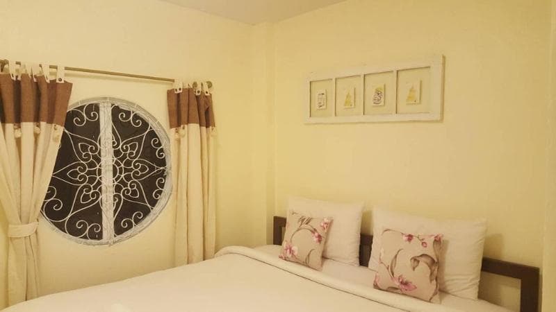 Asok Montri Hostel 5