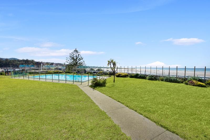 Scamander Beach Hotel Motel photo 1