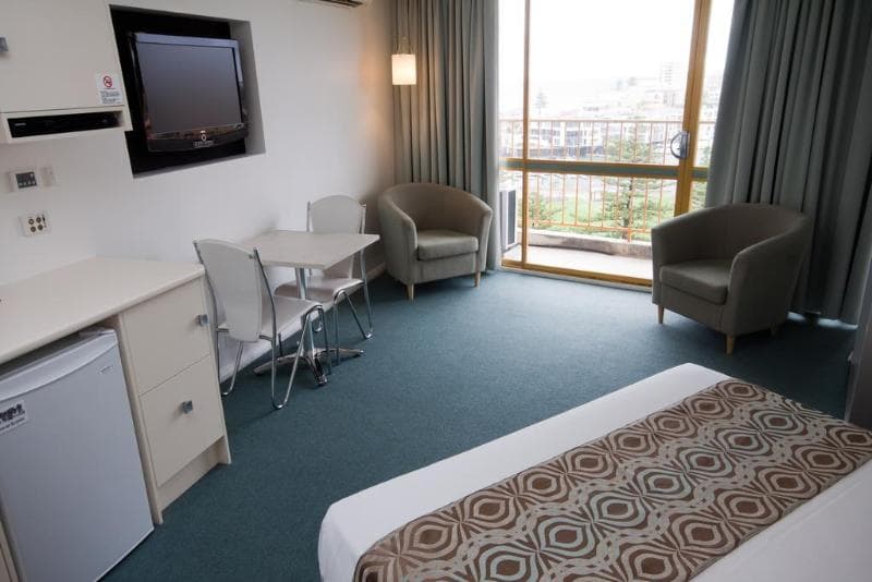 Atlantic Tower Motor Inn photo 1