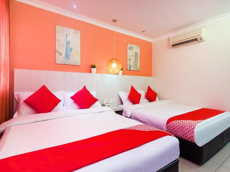 Super Oyo 761 City Hotel photo 1