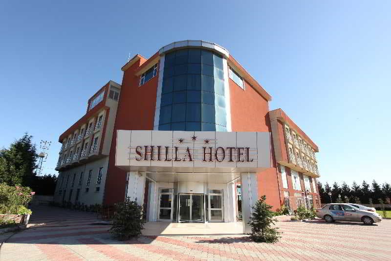 Shilla Hotel main