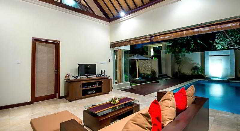 Rc Villas photo 1