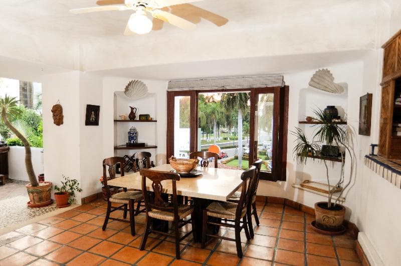 Hotel Suites Ixtapa Plaza Centro Comercial 1