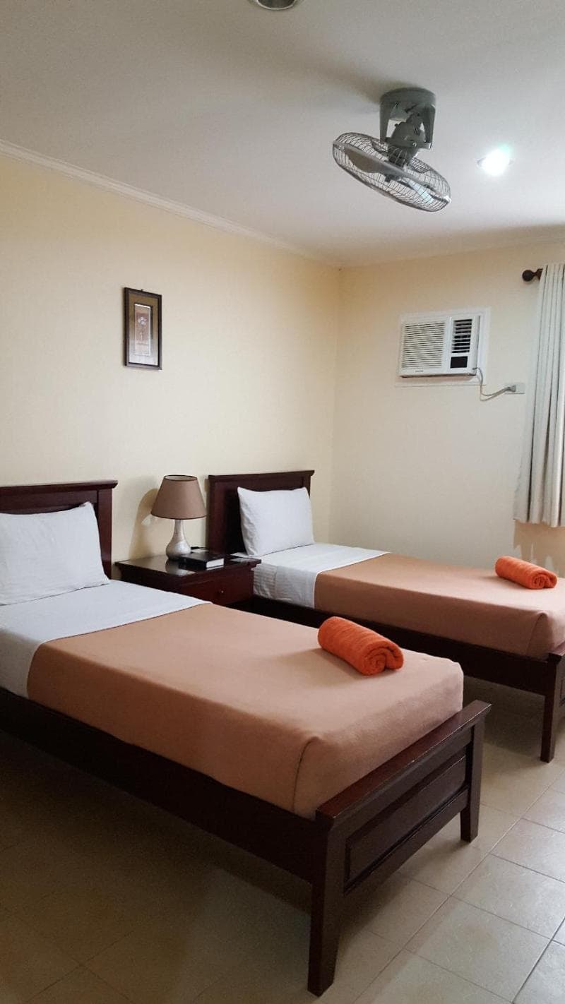 Panglao Regents Park Resort 4