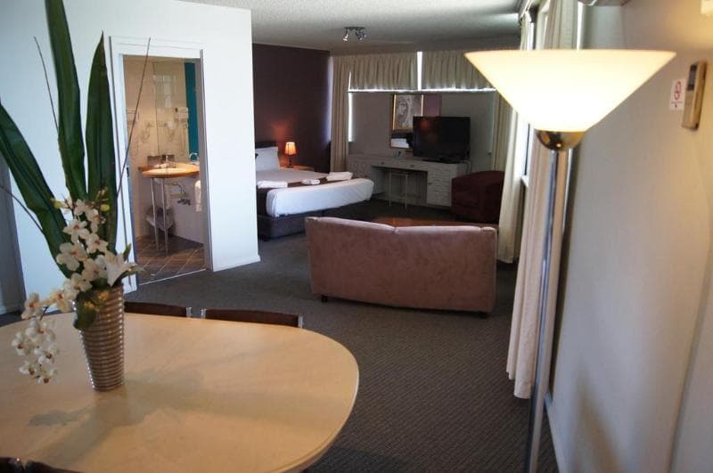 Parkdale Motor Inn 4