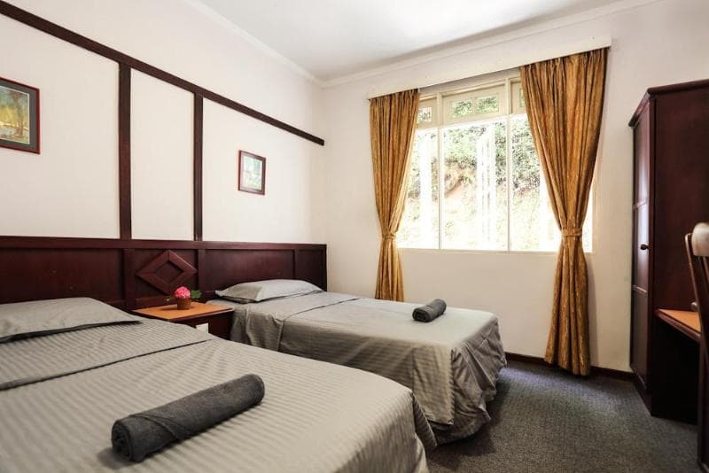Parkland Apartment 5