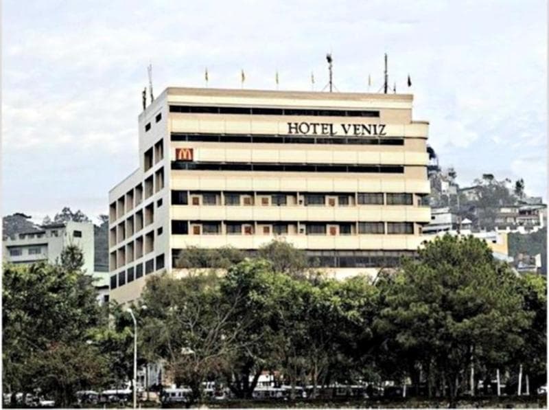 Hotel Veniz photo 1
