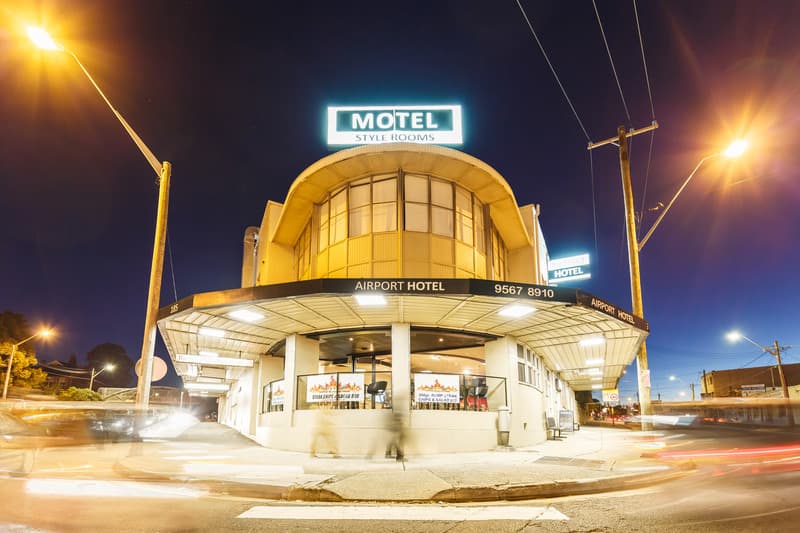 Airport Hotel 4