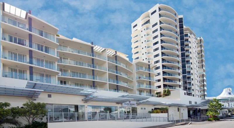 Park Regis Piermonde Apartments 2