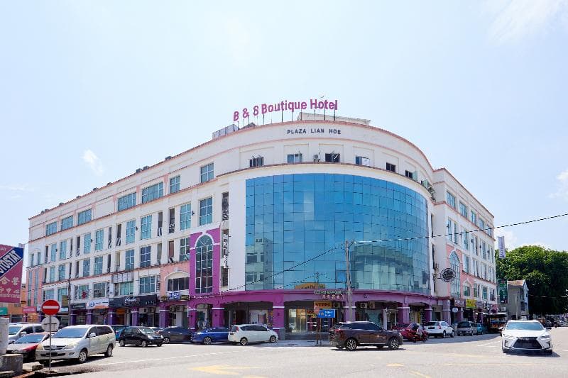 B & S Hotel 4