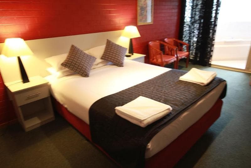 Hume Villa Motor Inn photo 1