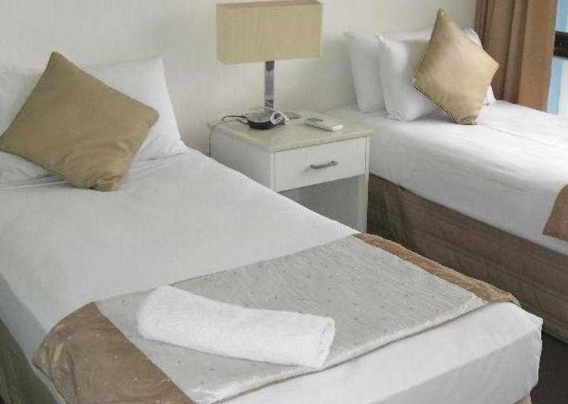Aegean Resort Apartments 4
