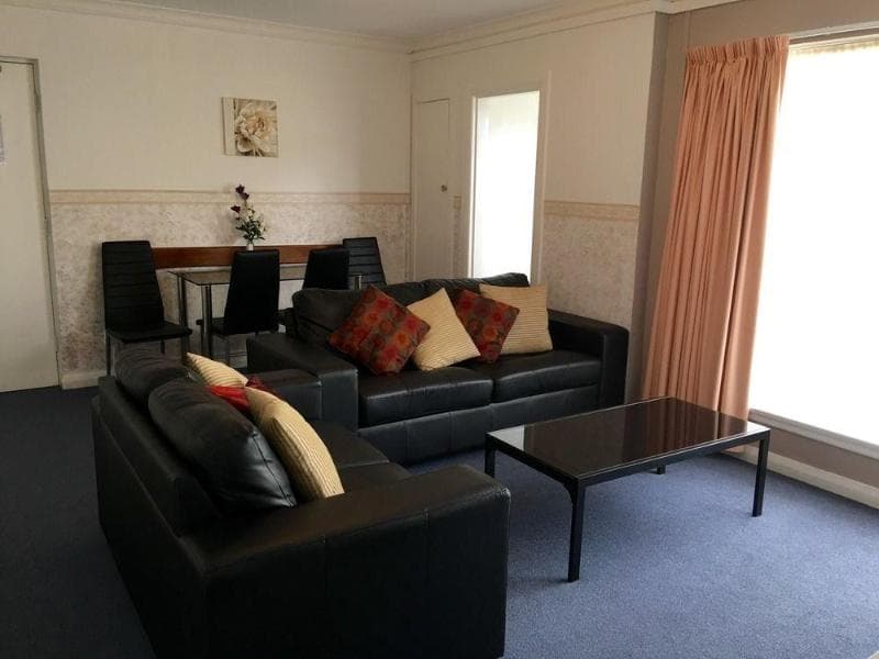 Hobart Apartments 2